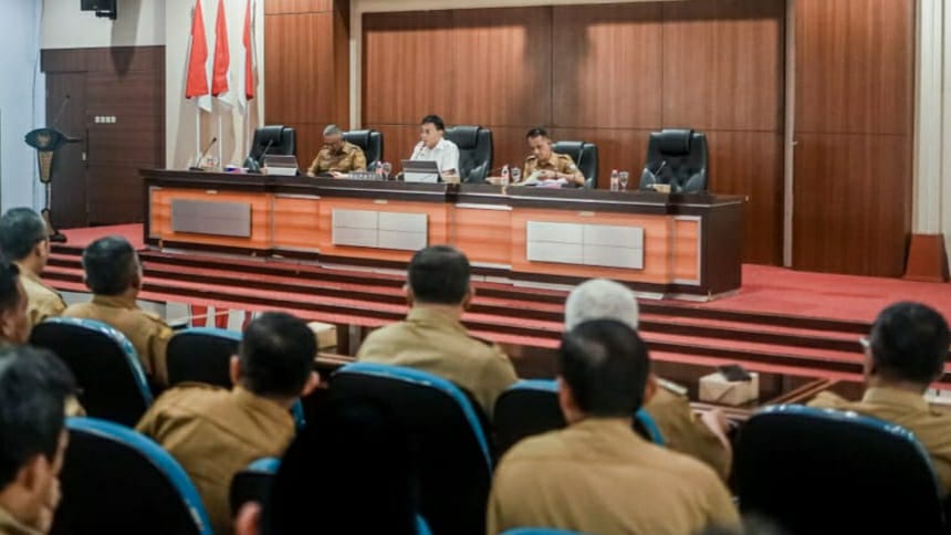 Ajak Desa Bergerak, Bupati Ciamis Tekankan Pentingnya Kebersihan Lingkungan